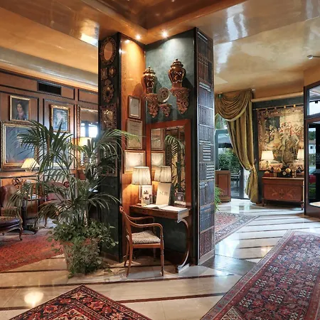 De La - Small Luxury Of The World 4* Monza
