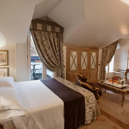 De La - Small Luxury Of The World Monza