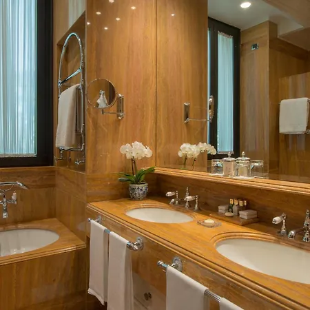 De La - Small Luxury Of The World 4* Monza