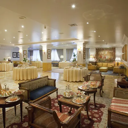 De La - Small Luxury Of The World 4* Monza